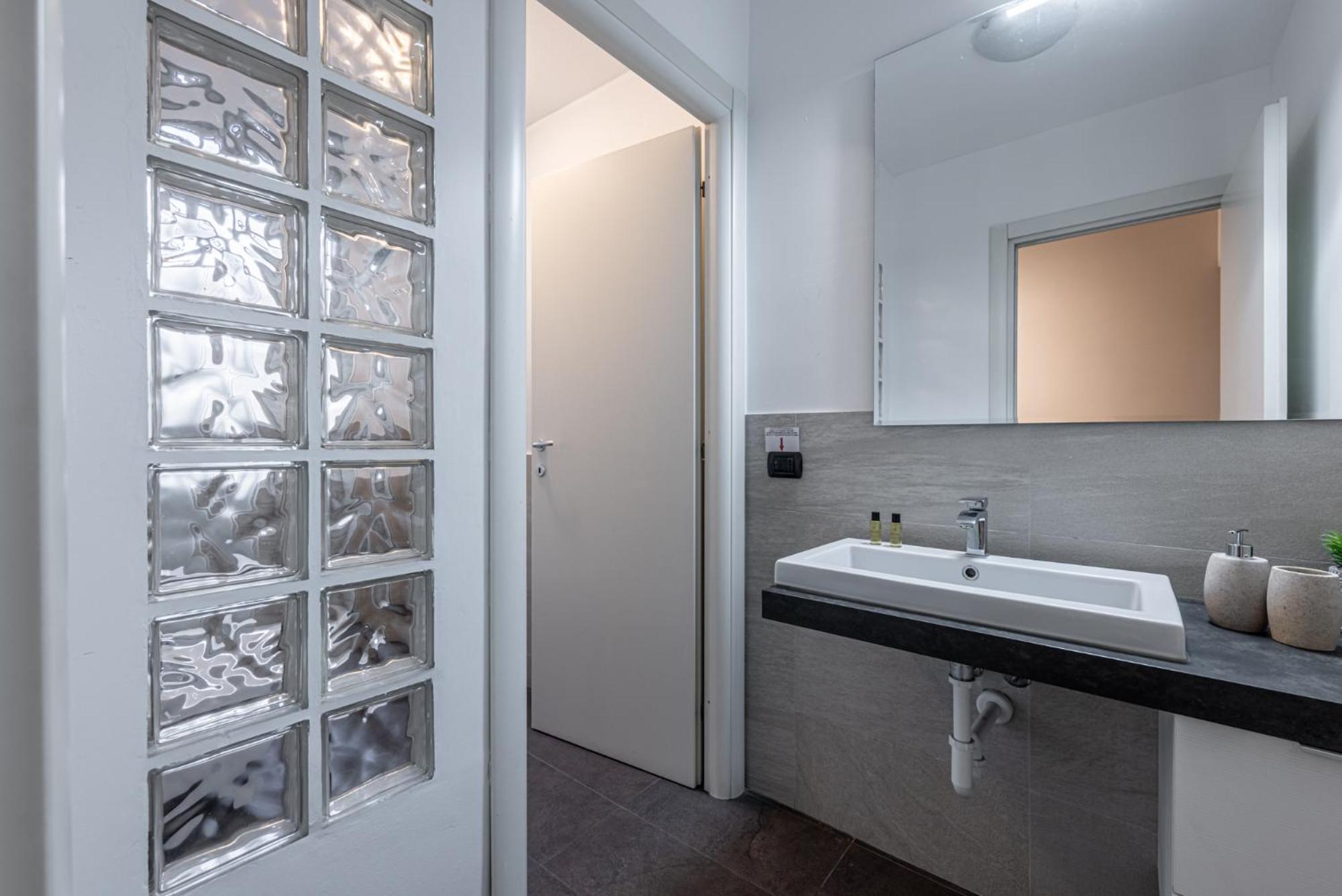 Sant' Ambrogio Flat Apartment Milan Luaran gambar